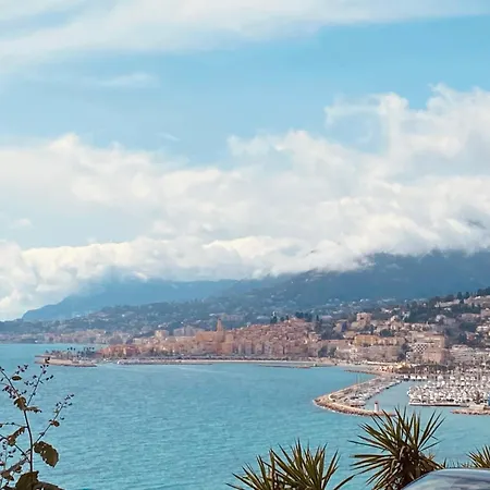 Apartment Le Palmero Centre Ville, Plage, Clime Menton