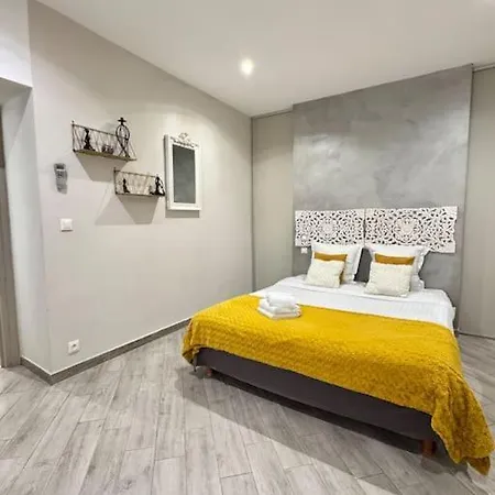 Apartment Le Palmero Centre Ville, Plage, Clime
